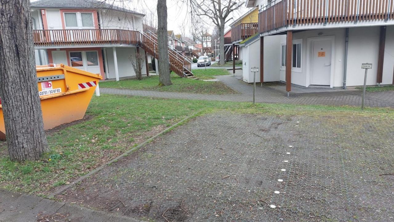Ferienwohnung Am Stadtwald ไฟรแบร์ก ภายนอก รูปภาพ