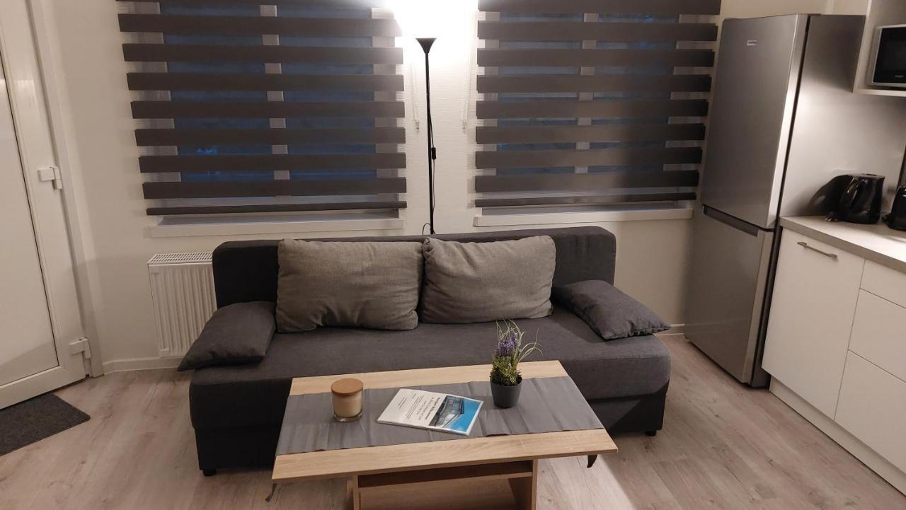 Ferienwohnung Am Stadtwald ไฟรแบร์ก ภายนอก รูปภาพ