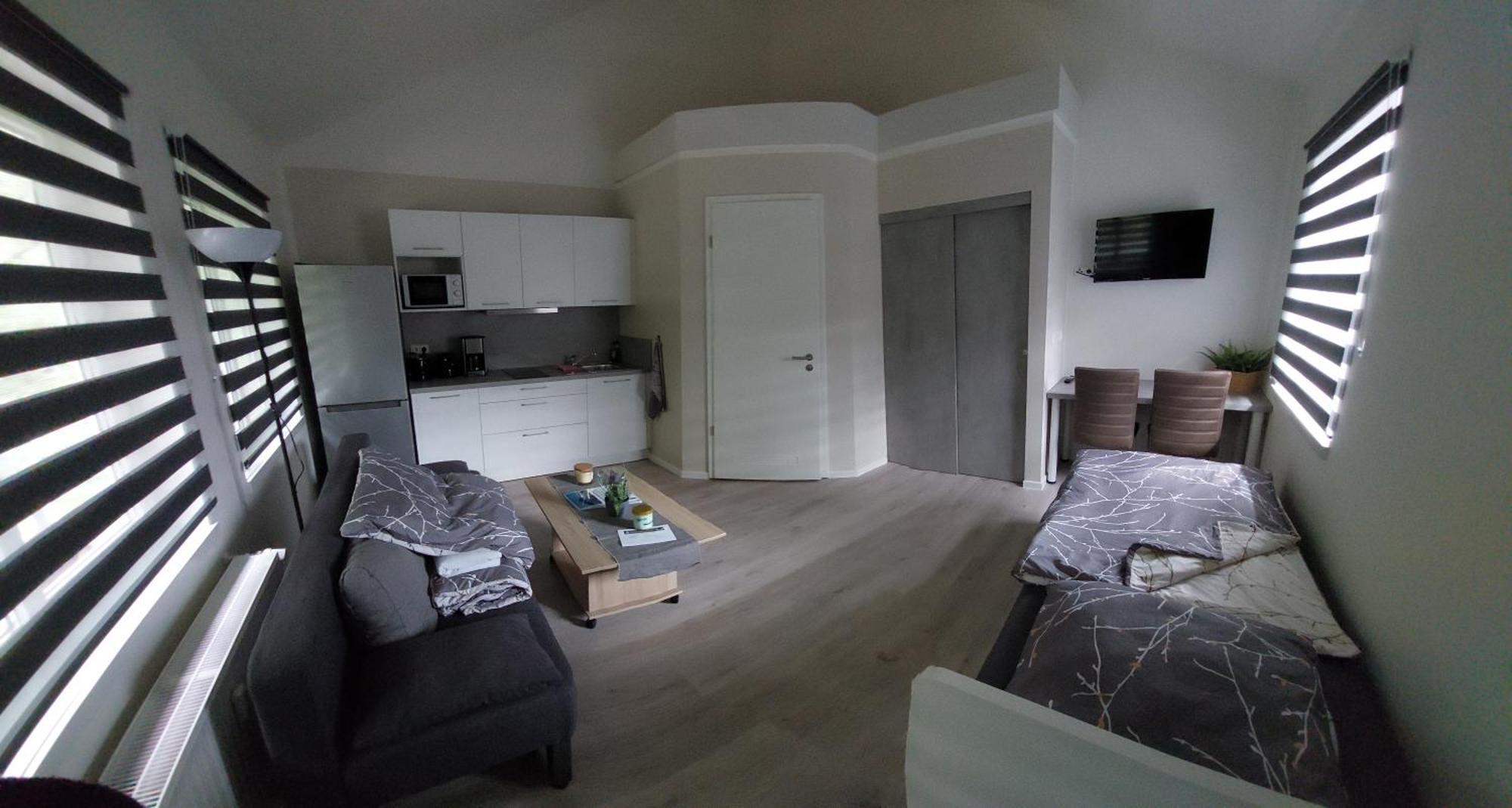 Ferienwohnung Am Stadtwald ไฟรแบร์ก ภายนอก รูปภาพ